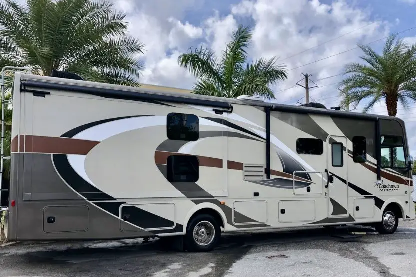 Coachmen Mirada RV