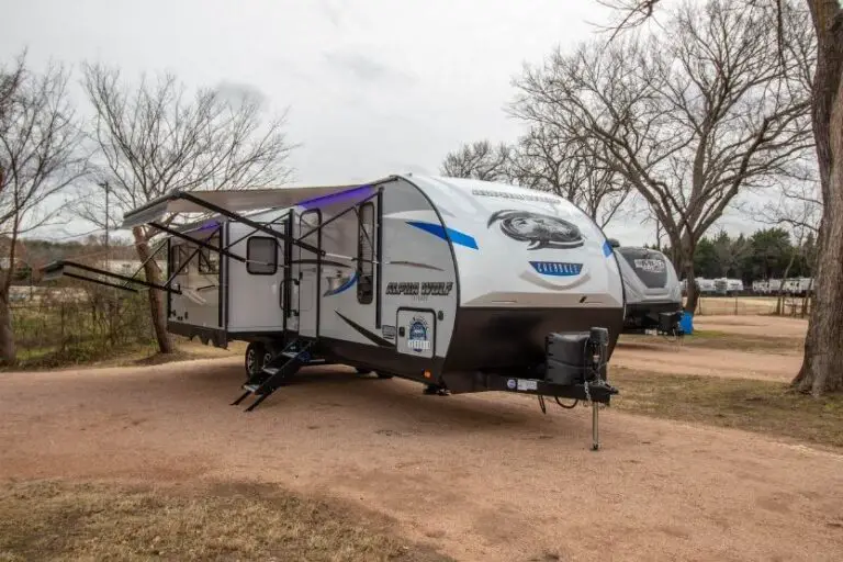 Read more about the article Forest River Alpha Wolf RV Specs and Review