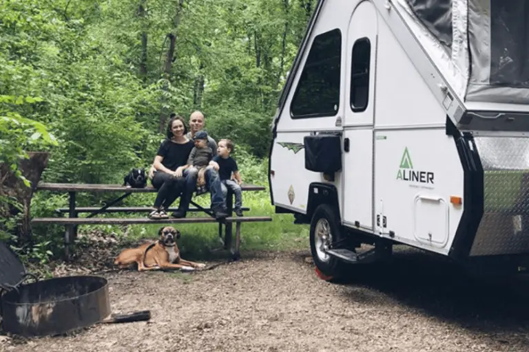 Read more about the article Do Aliner Campers Have Bathrooms? Exploring the Amenities of Aliner Trailers